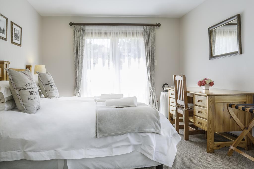 Avenues Guest House 斯泰伦博斯 外观 照片
