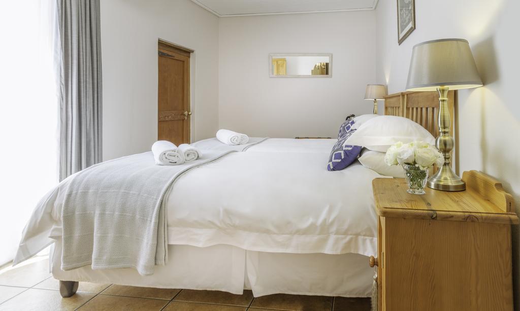 Avenues Guest House 斯泰伦博斯 外观 照片